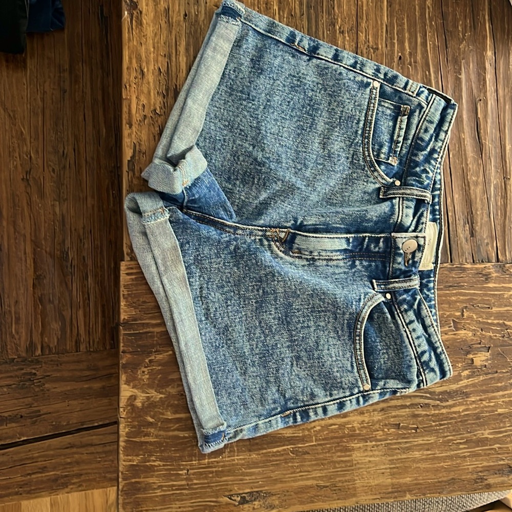 Super Cute Casual High Waisted Shorts From Local Boutique.